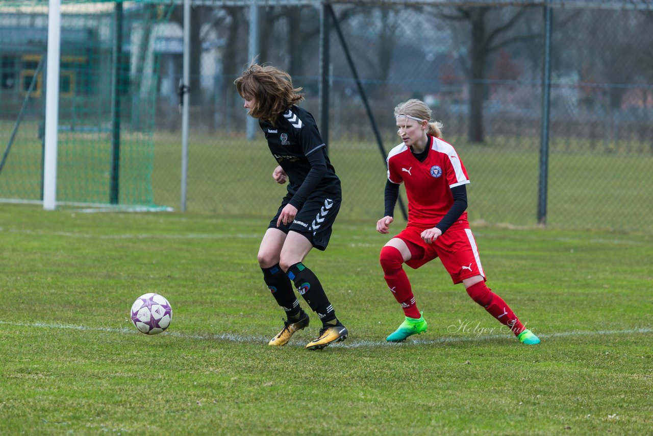 Bild 153 - B-Juniorinnen SV Henstedt Ulzburg - Holstein Kiel : Ergebnis: 0:1